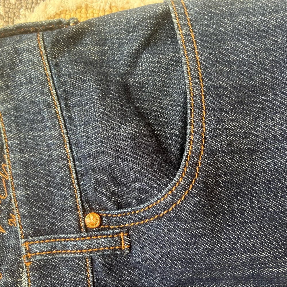 Brand new Giorgio Armani Jeans with Tag - Picture 5 of 9